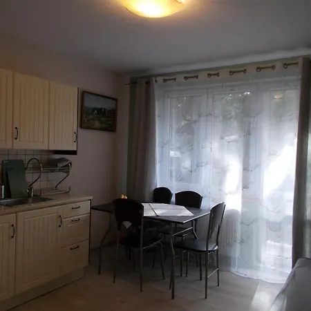 Laura Habitación en casa particular *