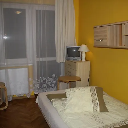 Quarto em Acomodações Particulares Laura *