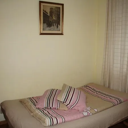 Habitación en casa particular Laura *